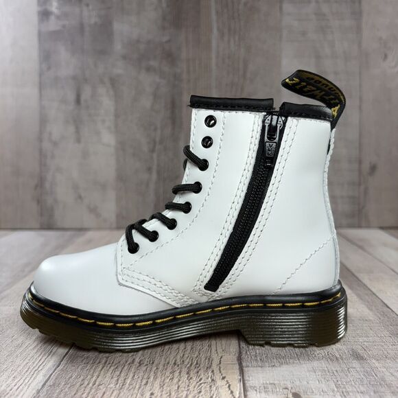 Dr. Martens Doc's DM's 1460 Size 8 Toddler Patent Leather Combat Boots White - Picture 9 of 12